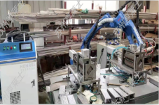 机械油箱行业机器人激光焊接应用